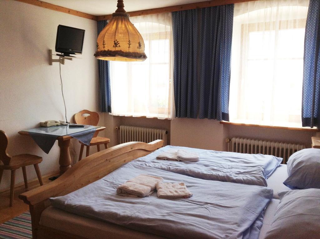 Fruehstueckspension Zur Post Reisinger Kg St Oswald Sankt Oswald bei Freistadt Exterior foto
